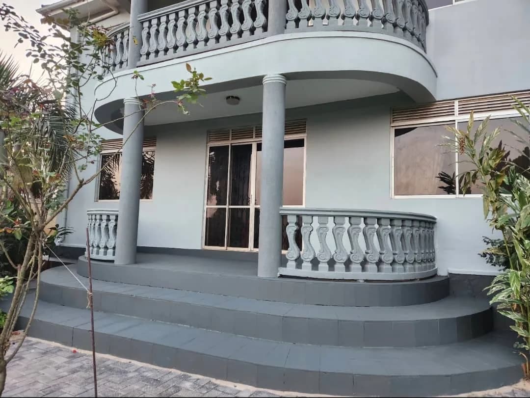 Grey Porch & Steps